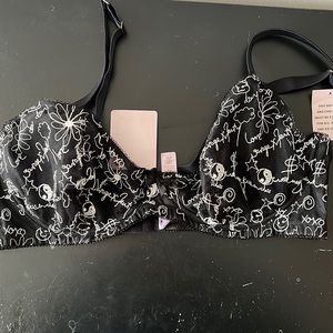 Savage Fenty lace bra